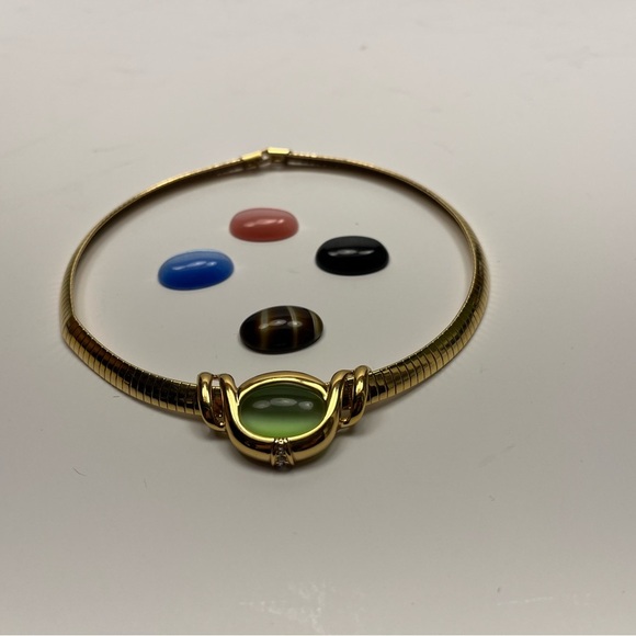 Vintage Premier Design Cabochon Multicolored 5 Stone Gold Tone Necklace - Picture 2 of 4